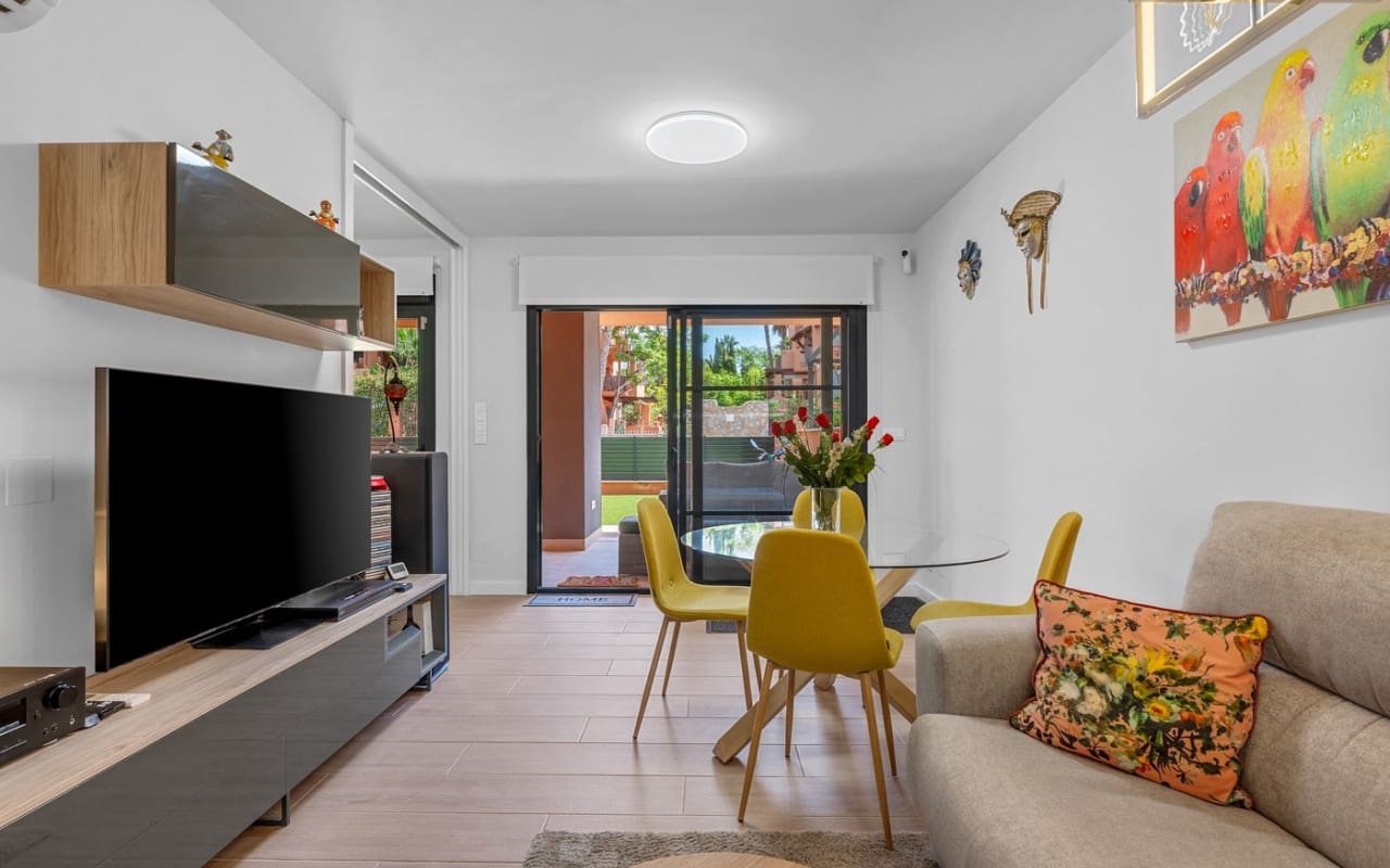 2 chambre Appartement à vendre à Villamartin avec piscine garage - 254 900 € (Ref: 10021359)