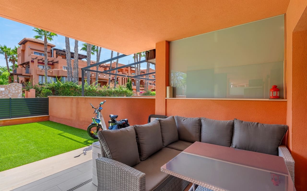 2 chambre Appartement à vendre à Villamartin avec piscine garage - 254 900 € (Ref: 10021359)