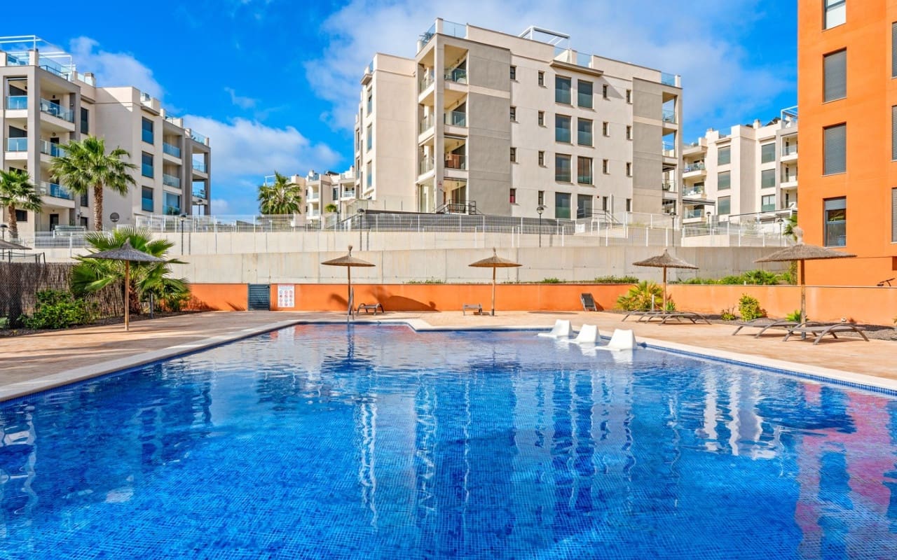 2 chambre Appartement à vendre à Villamartin avec piscine garage - 254 900 € (Ref: 10021359)