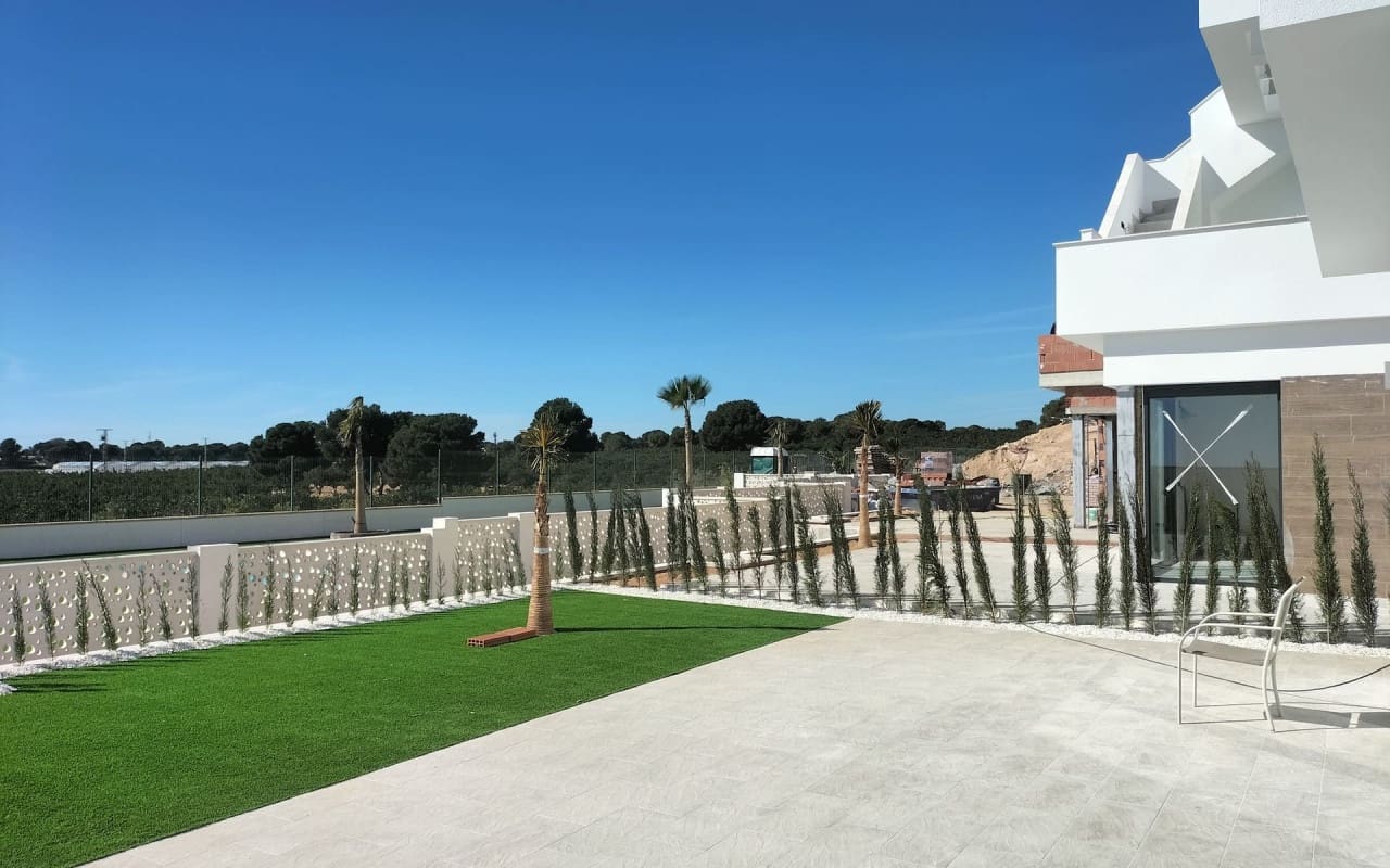 3 quarto Moradia para venda em Pilar de la Horadada com piscina - 420 000 € (Ref: 10021462)