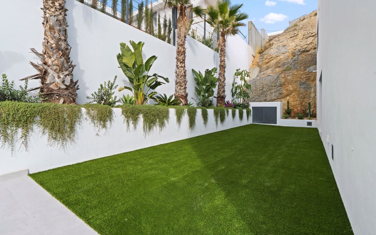 3 Zimmer Villa zu verkaufen in Benidorm mit Pool Garage - 1.780.000 € (Ref: 10021463)