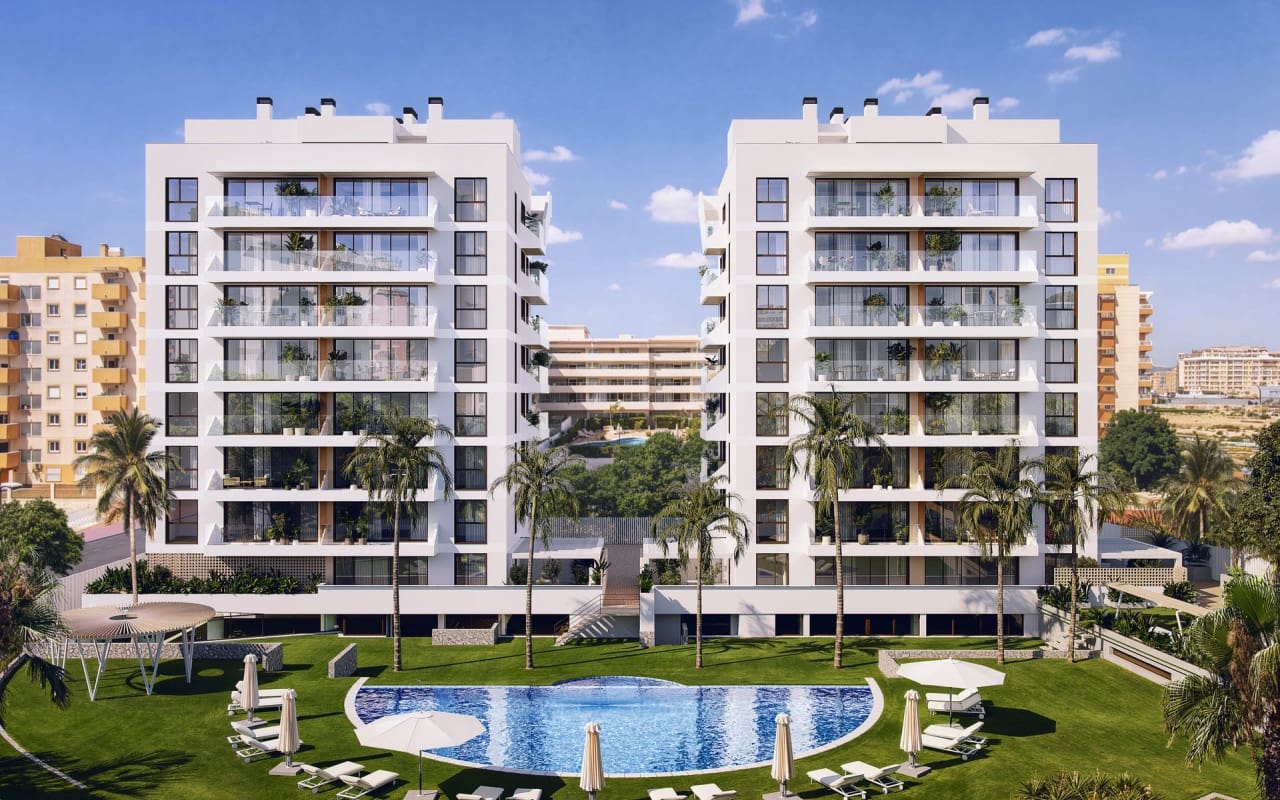 Ático de 2 habitaciones en Guardamar del Segura en venta con piscina - 315.000 € (Ref: 10021464)