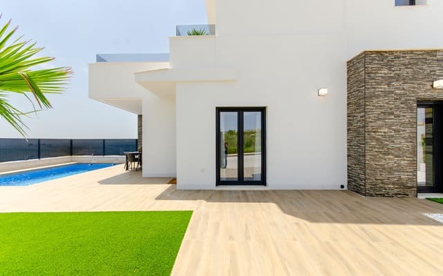 3 soverom Hus til salgs i Vistabella, Orihuela med garasje - € 405 000 (Ref: 10021465)