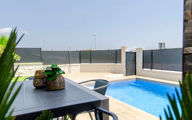 3 soverom Hus til salgs i Vistabella, Orihuela med garasje - € 405 000 (Ref: 10021465)