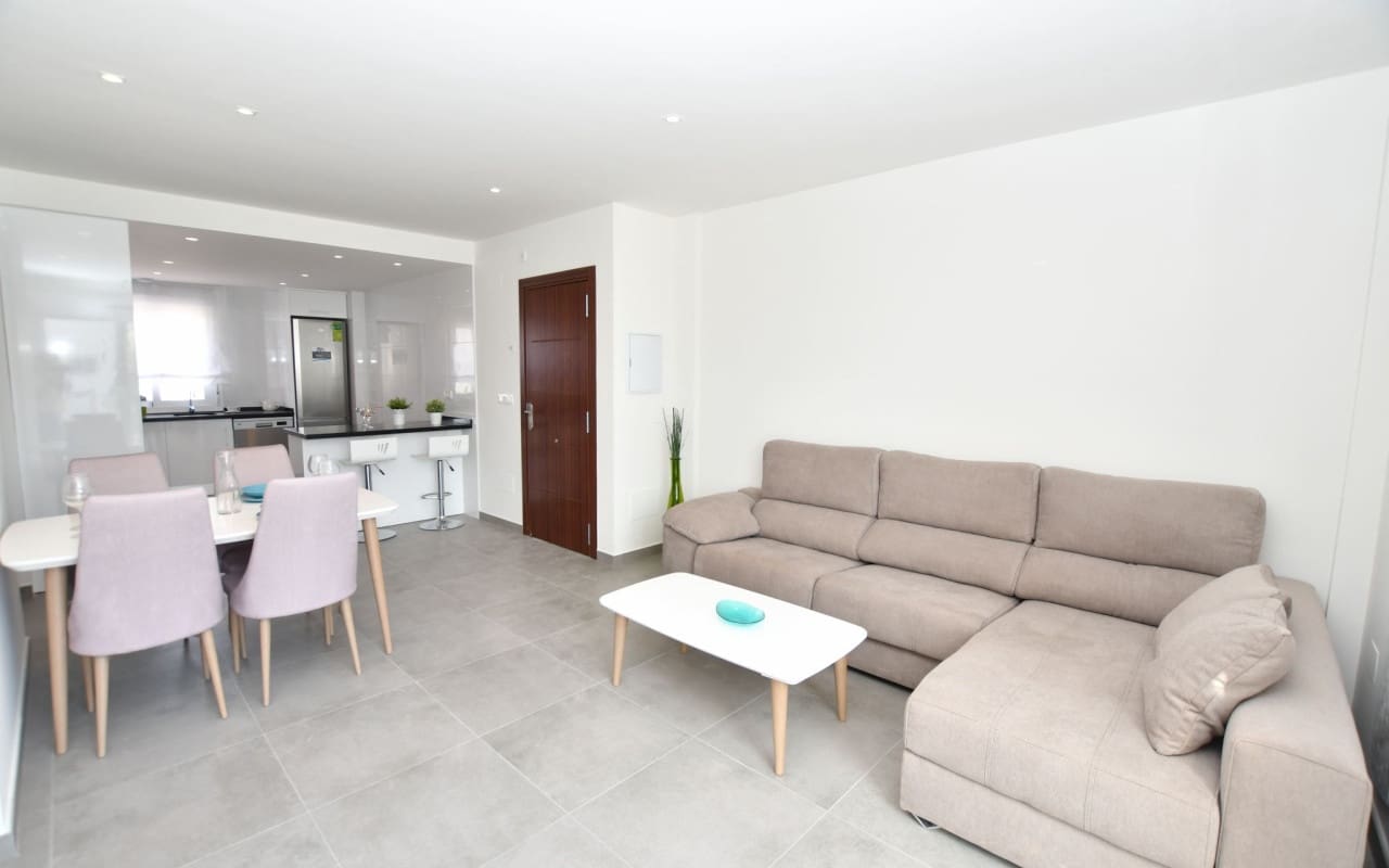 2 slaapkamer Huis te koop in San Miguel de Salinas met zwembad - € 273.800 (Ref: 10021470)