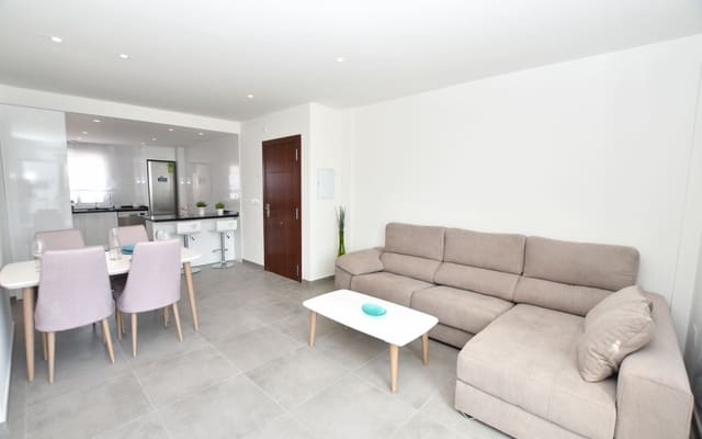 2 quarto Casa em Banda para venda em San Miguel de Salinas com piscina - 273 800 € (Ref: 10021470)