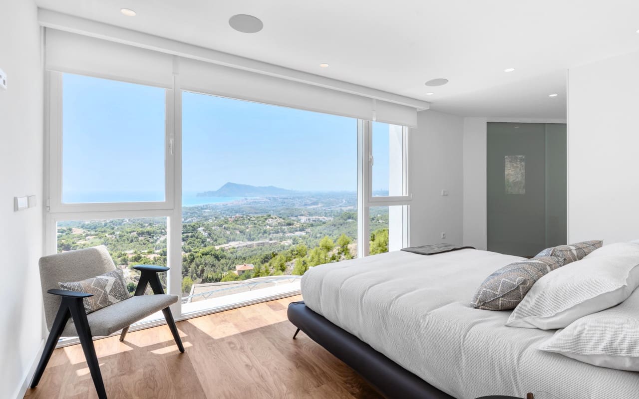 4 bedroom Villa for sale in Altea with pool garage - € 2,146,000 (Ref: 10021472)