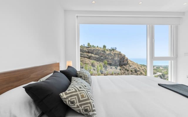 4 bedroom Villa for sale in Alhama Springs, Altea with pool garage - € 2,146,000 (Ref: 10021472)