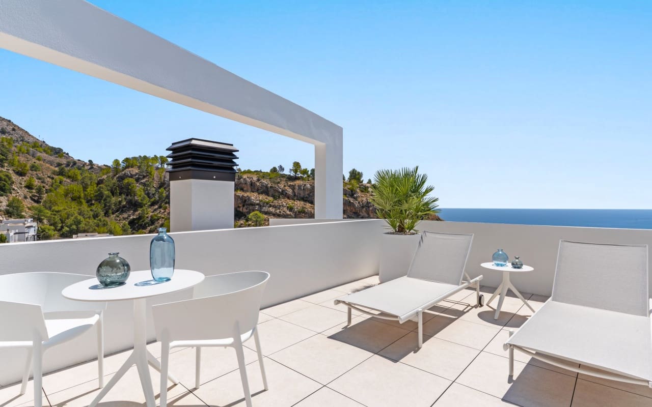 4 bedroom Villa for sale in Altea with pool garage - € 2,146,000 (Ref: 10021472)