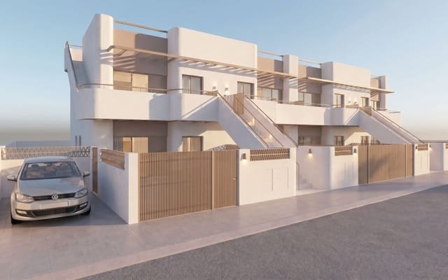 2 soverom Hus til salgs i Pilar de la Horadada ciudad, Pilar de la Horadada med svømmebasseng garasje - € 274 900 (Ref: 10021476)