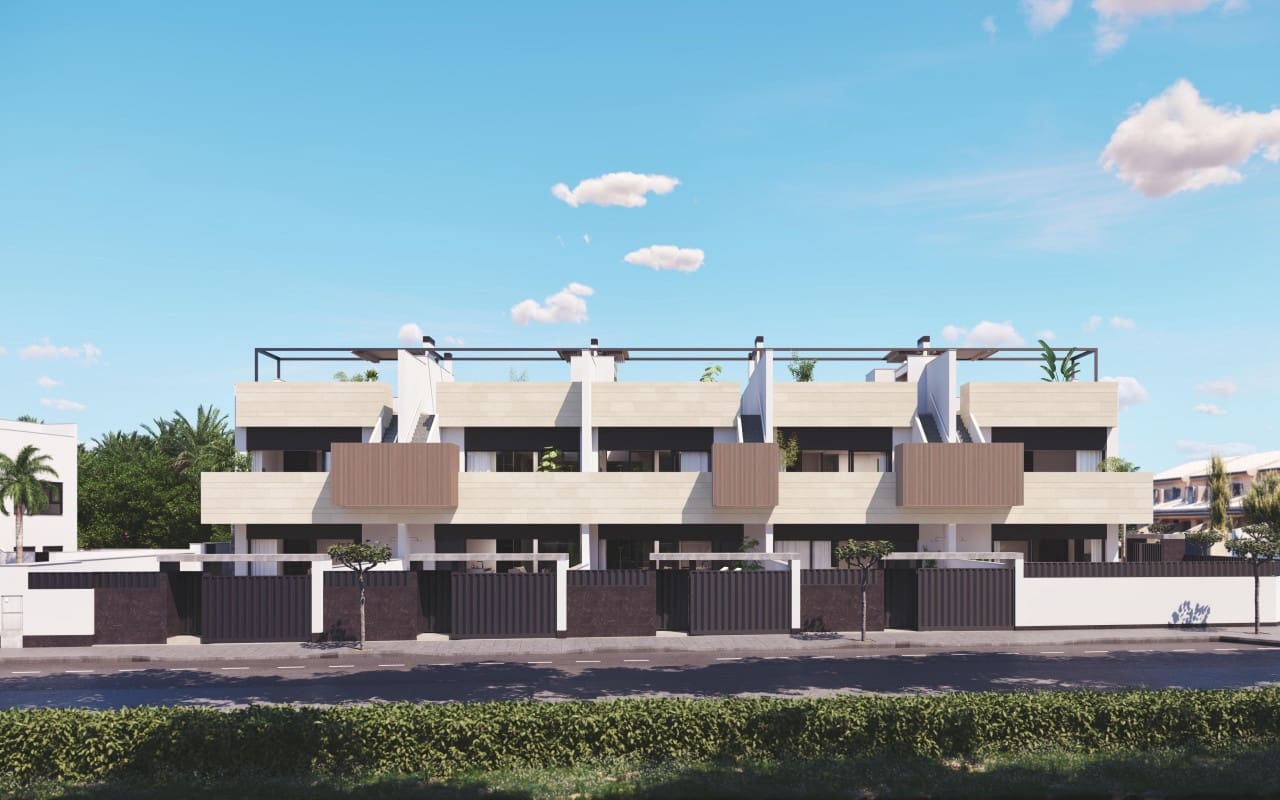 3 soveværelse Byhus til salg i Pilar de la Horadada med swimmingpool - € 439.000 (Ref: 10021478)