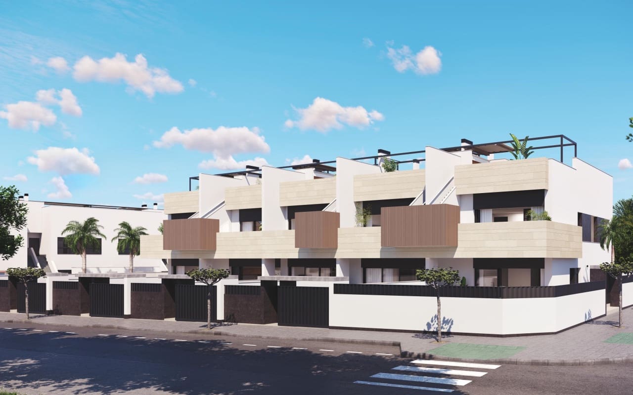 3 soveværelse Byhus til salg i Pilar de la Horadada med swimmingpool - € 439.000 (Ref: 10021478)
