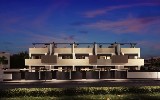 3 soveværelse Byhus til salg i Pilar de la Horadada ciudad, Pilar de la Horadada med swimmingpool - € 439.000 (Ref: 10021478)