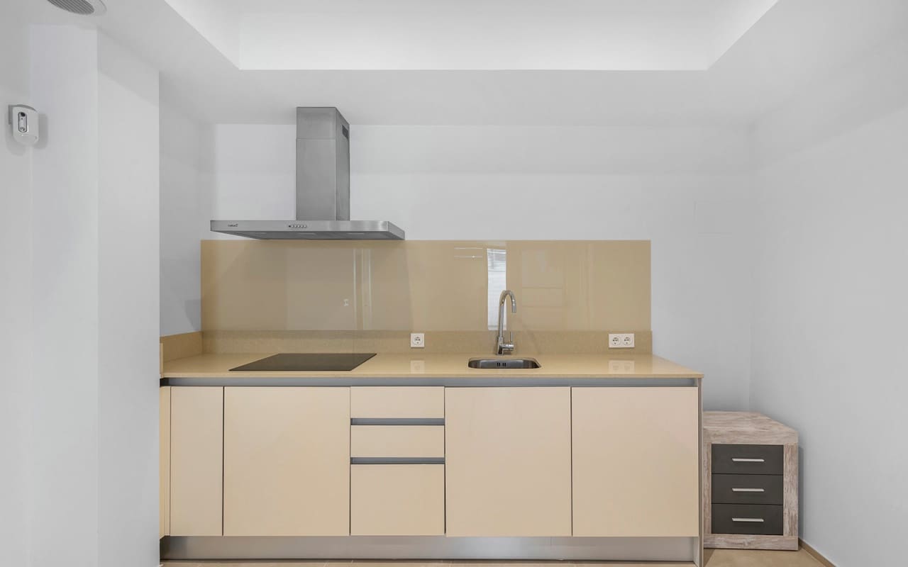 5 Zimmer Villa zu verkaufen in La Zenia mit Pool - 895.000 € (Ref: 10021482)