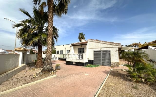 3 bedroom Villa for sale in Ciudad Quesada, Rojales with pool - € 549,950 (Ref: 10021484)