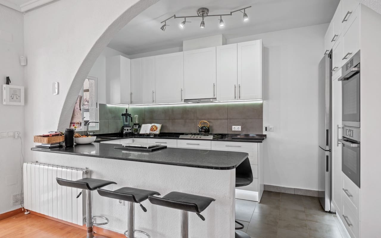 Chalet de 3 habitaciones en Ciudad Quesada en venta con piscina garaje - 495.000 € (Ref: 10021486)