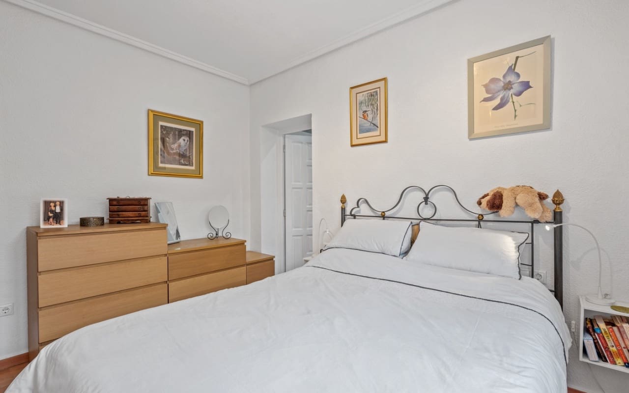 Chalet de 3 habitaciones en Ciudad Quesada en venta con piscina garaje - 495.000 € (Ref: 10021486)