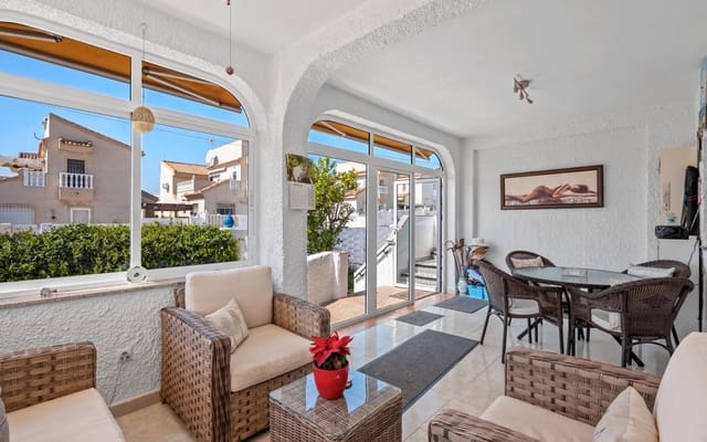 Chalet de 3 habitaciones en Ciudad Quesada, Rojales en venta con piscina garaje - 495.000 € (Ref: 10021486)