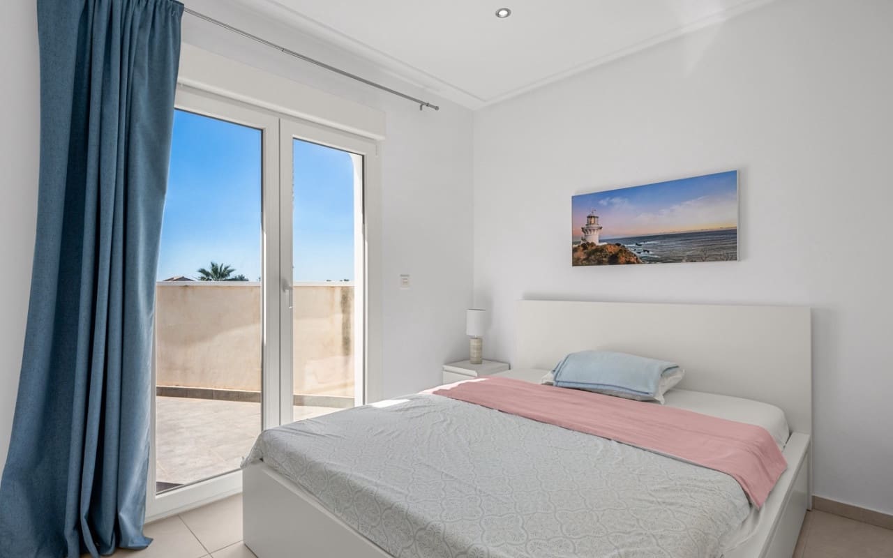 5 Zimmer Villa zu verkaufen in Ciudad Quesada mit Pool Garage - 480.000 € (Ref: 10021487)