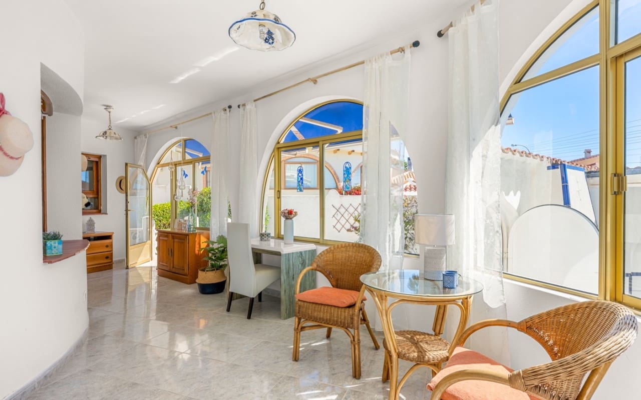 5 Zimmer Villa zu verkaufen in Ciudad Quesada mit Pool Garage - 480.000 € (Ref: 10021487)