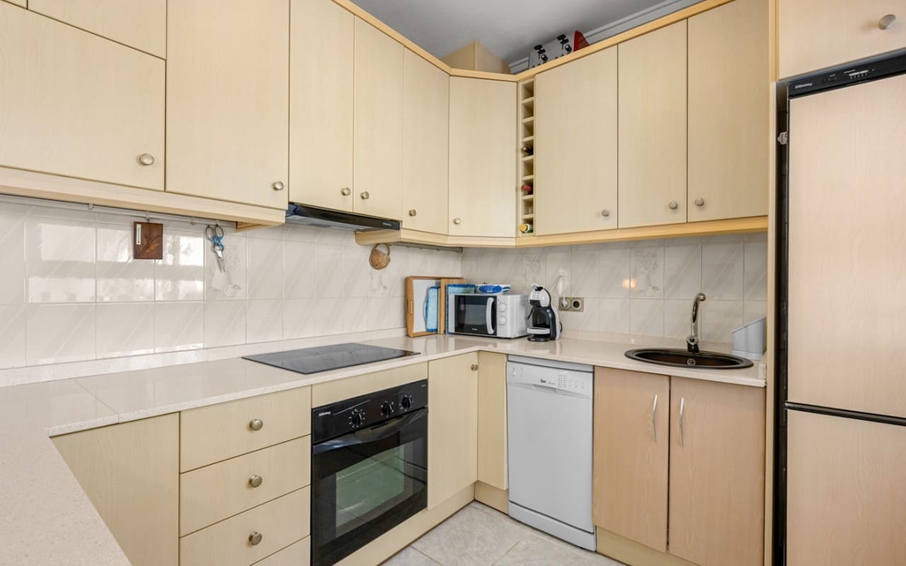 5 Zimmer Villa zu verkaufen in Ciudad Quesada mit Pool Garage - 480.000 € (Ref: 10021487)