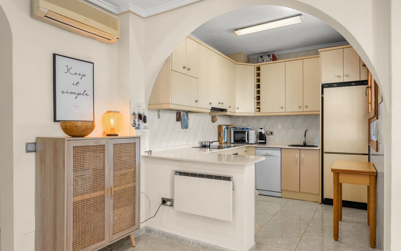 5 Zimmer Villa zu verkaufen in Ciudad Quesada mit Pool Garage - 480.000 € (Ref: 10021487)