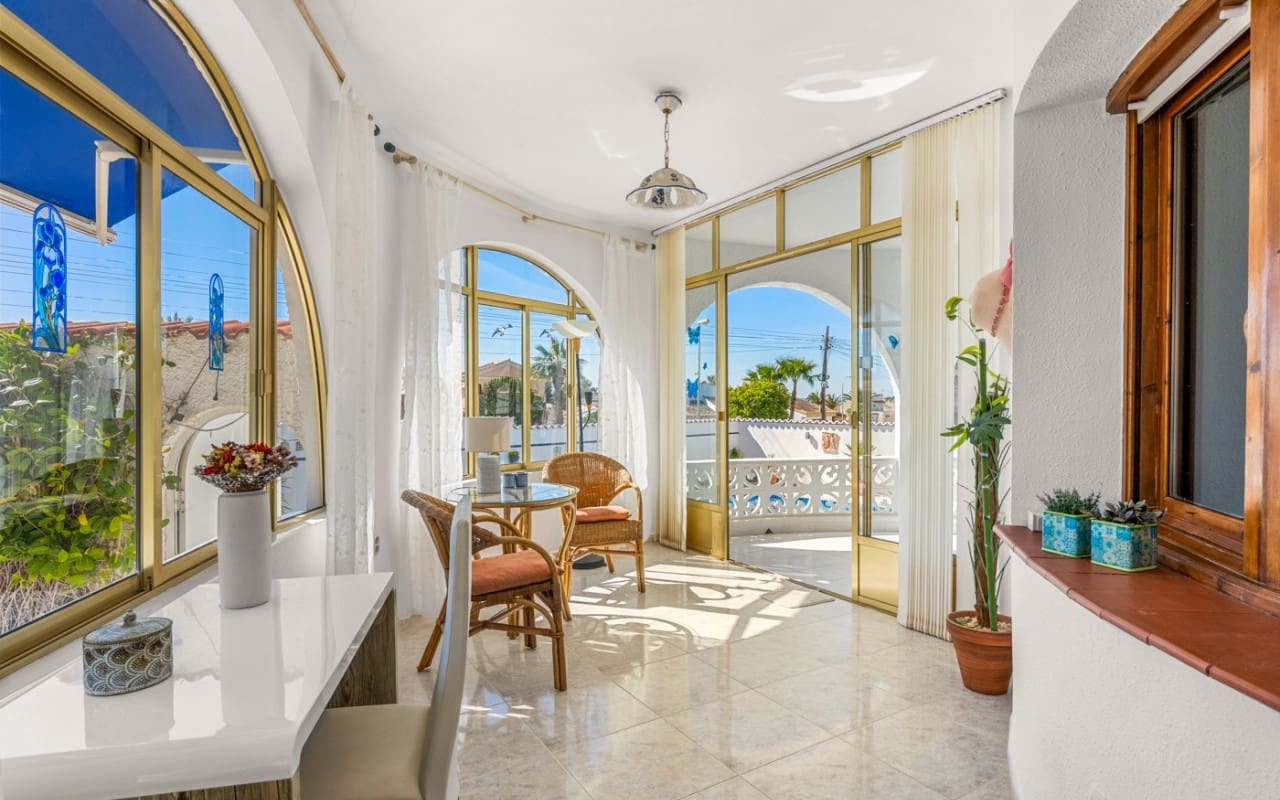 5 Zimmer Villa zu verkaufen in Ciudad Quesada mit Pool Garage - 480.000 € (Ref: 10021487)
