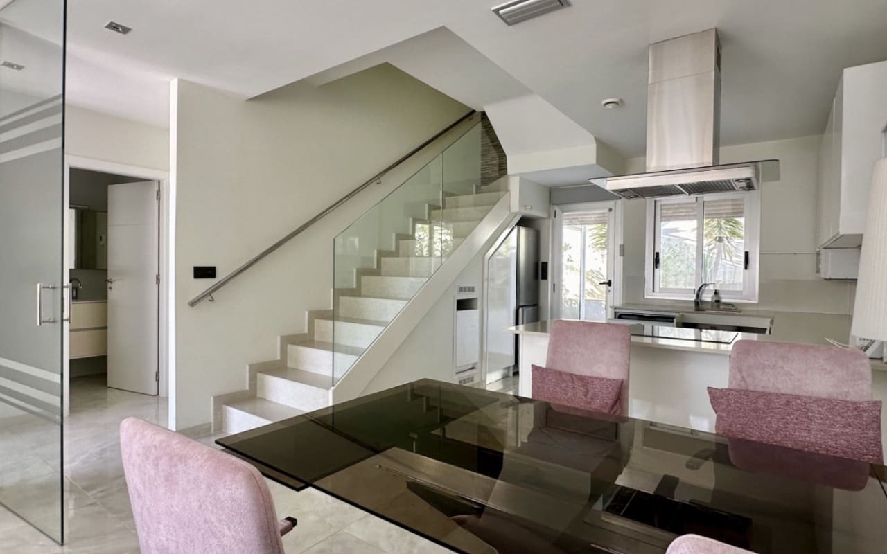 3 soverom Villa til salgs i Orihuela Costa med svømmebasseng - € 389 000 (Ref: 10021489)
