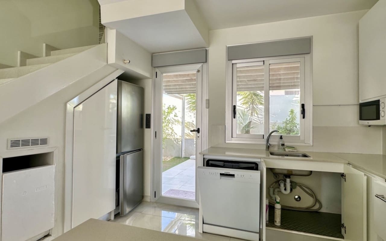 3 soverom Villa til salgs i Orihuela Costa med svømmebasseng - € 389 000 (Ref: 10021489)