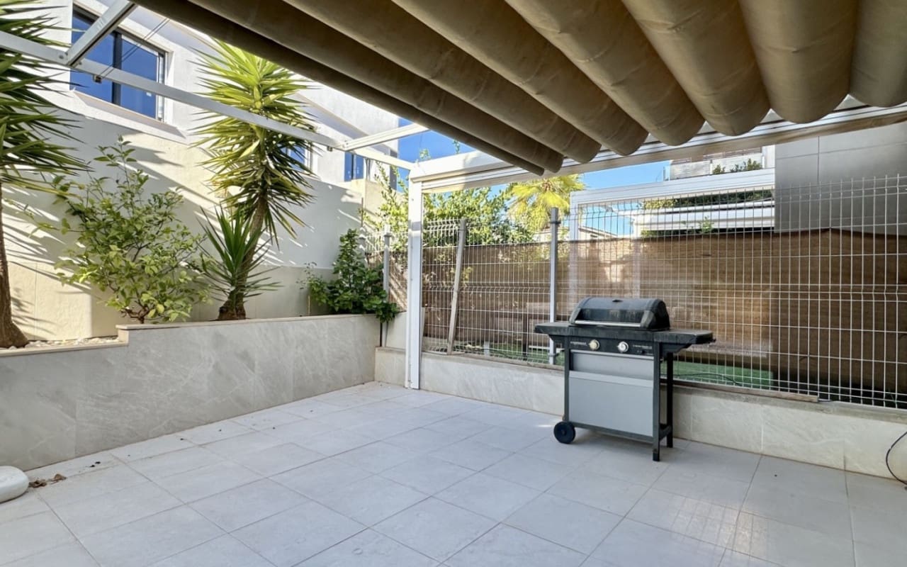 3 soverom Villa til salgs i Orihuela Costa med svømmebasseng - € 389 000 (Ref: 10021489)