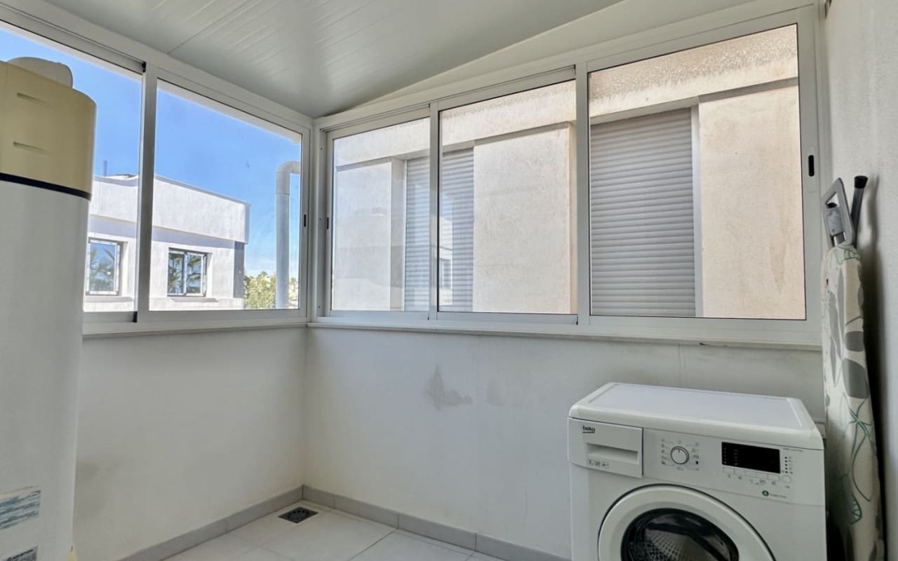 3 soverom Villa til salgs i Orihuela Costa med svømmebasseng - € 389 000 (Ref: 10021489)