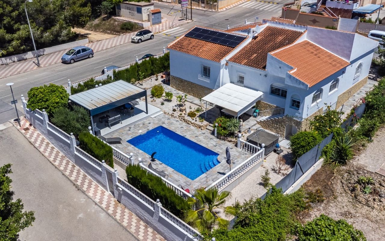 3 chambre Villa/Maison à vendre à La Marina avec piscine garage - 525 000 € (Ref: 10021500)