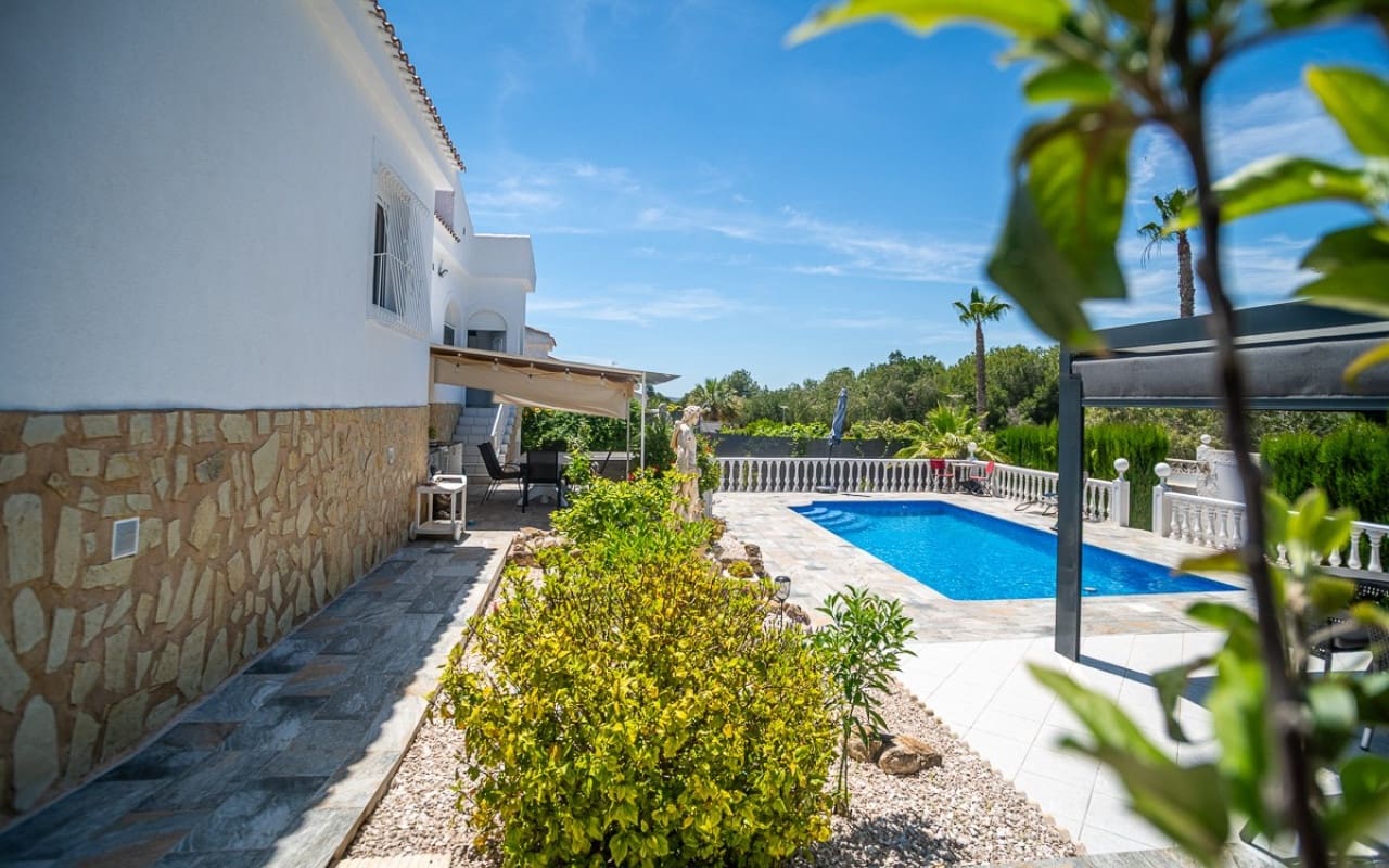 3 chambre Villa/Maison à vendre à La Marina avec piscine garage - 525 000 € (Ref: 10021500)