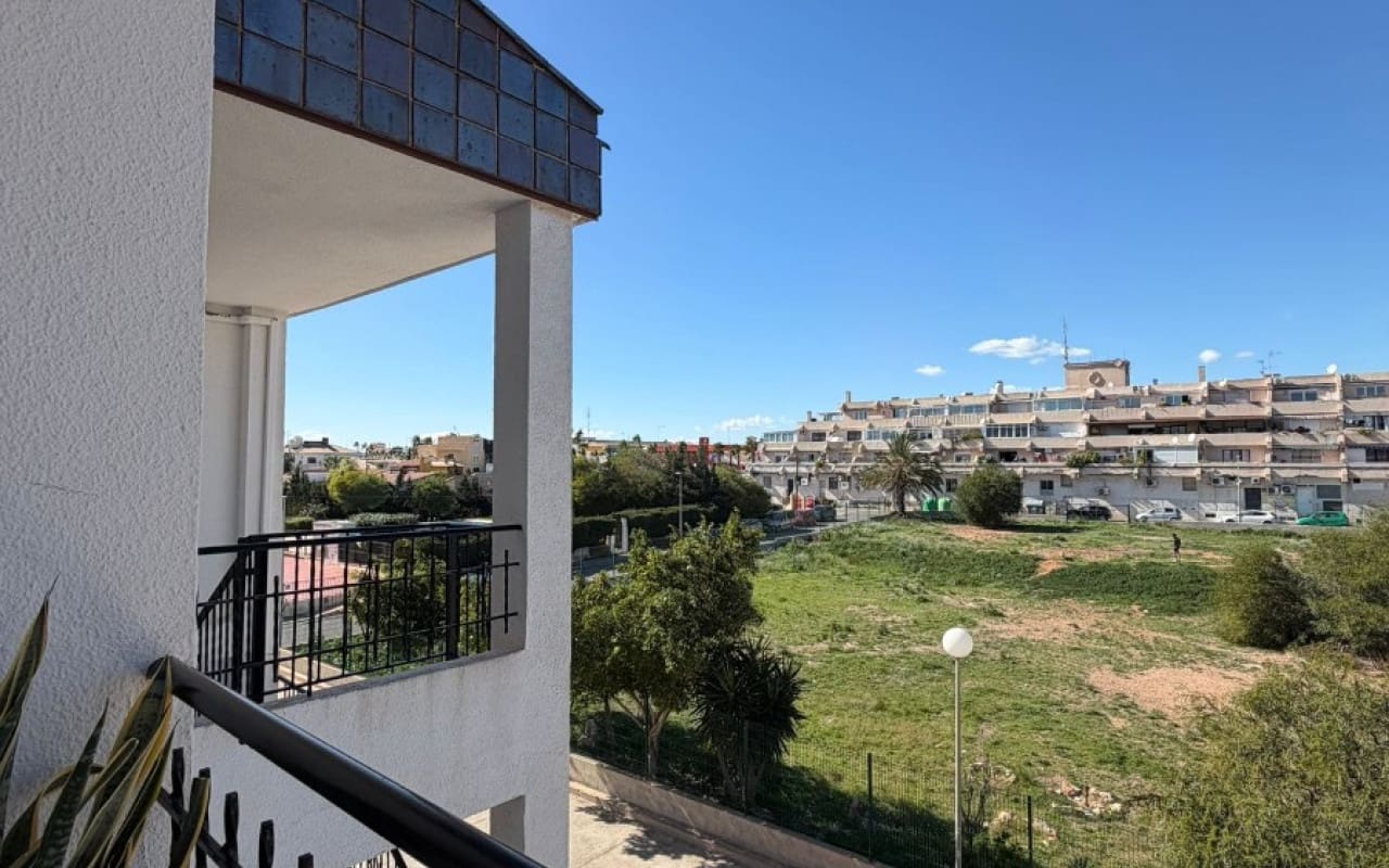 2 chambre Appartement à vendre à Orihuela Costa - 179 000 € (Ref: 10034318)