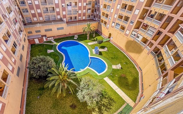 2 chambre Appartement à vendre à Parque de las Naciones, Torrevieja avec piscine garage - 139 500 € (Ref: 10055682)