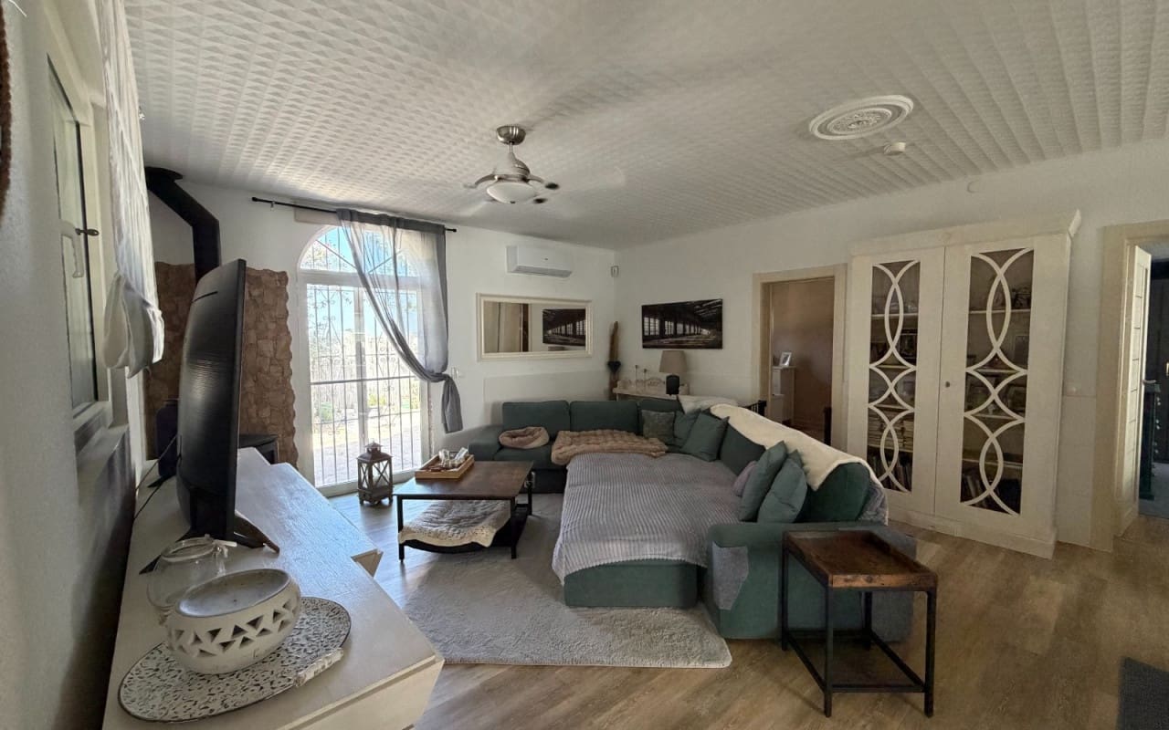 3 quarto Quinta/Casa Rural para venda em La Marina com piscina - 375 000 € (Ref: 10060536)