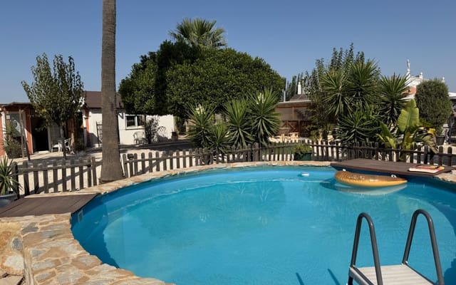 3 quarto Quinta/Casa Rural para venda em La Marina, Elche / Elx com piscina - 375 000 € (Ref: 10060536)