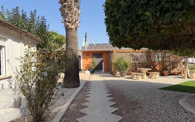 3 quarto Quinta/Casa Rural para venda em La Marina, Elche / Elx com piscina - 375 000 € (Ref: 10060536)