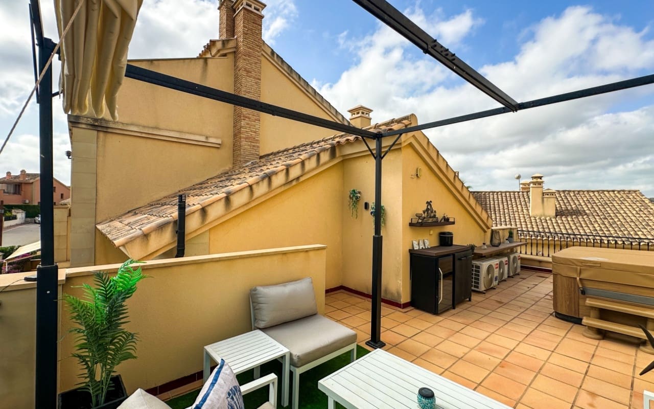 Casa de 2 habitaciones en Algorfa en venta con piscina garaje - 249.950 € (Ref: 10073002)