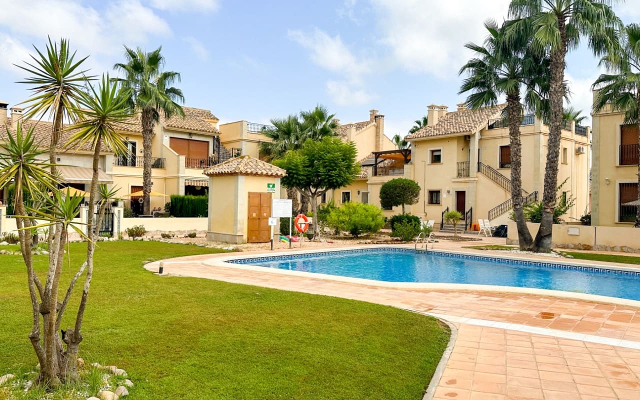 Casa de 2 habitaciones en Algorfa en venta con piscina garaje - 249.950 € (Ref: 10073002)