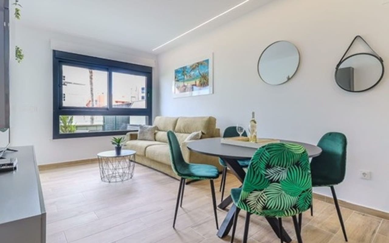 2 camera da letto Appartamento in vendita in Filipinas con piscina garage - 239.000 € (Rif: 10073003)
