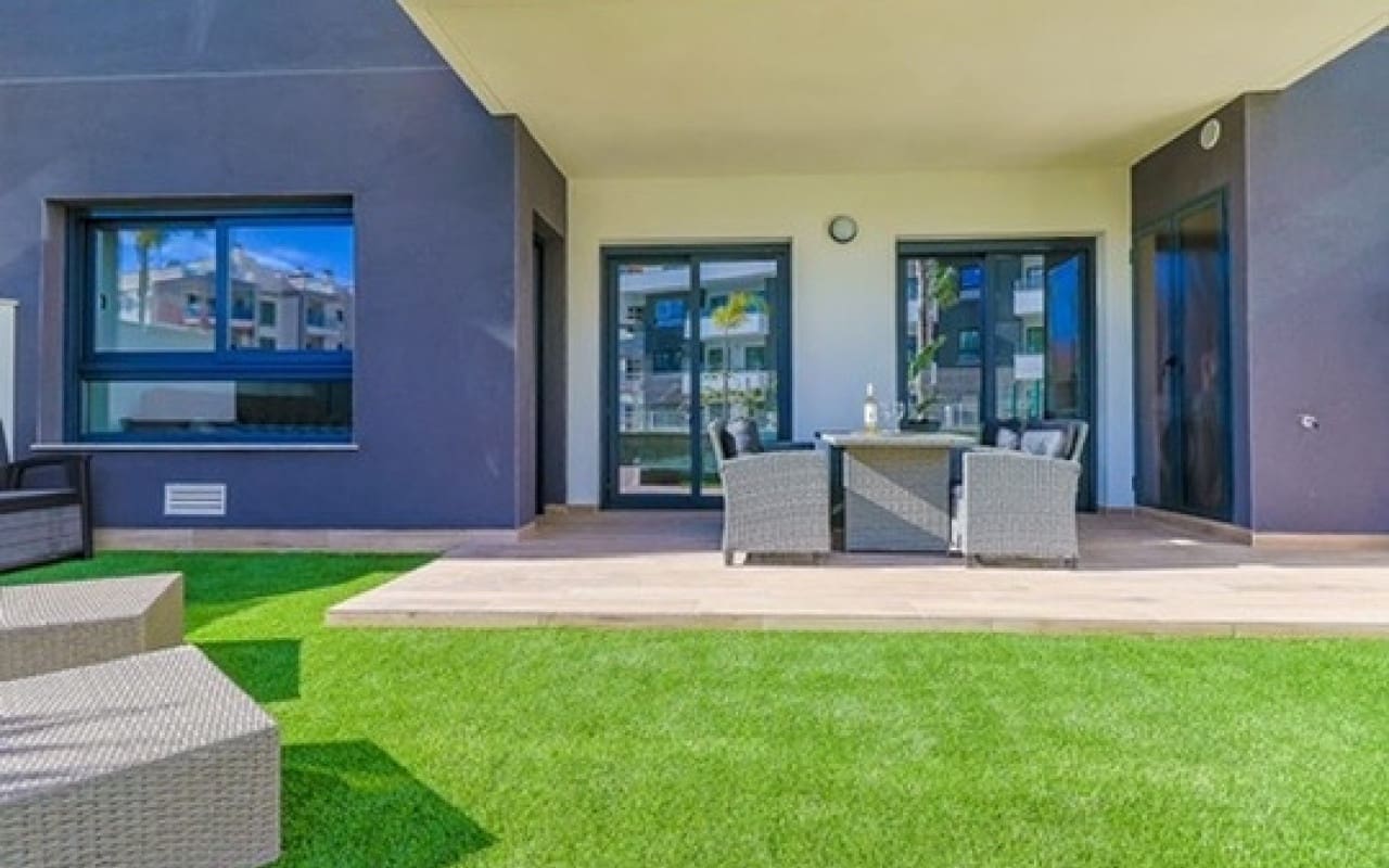 2 camera da letto Appartamento in vendita in Filipinas con piscina garage - 239.000 € (Rif: 10073003)