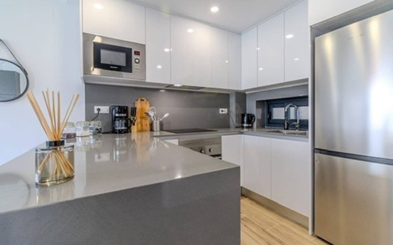 2 camera da letto Appartamento in vendita in Filipinas con piscina garage - 239.000 € (Rif: 10073003)