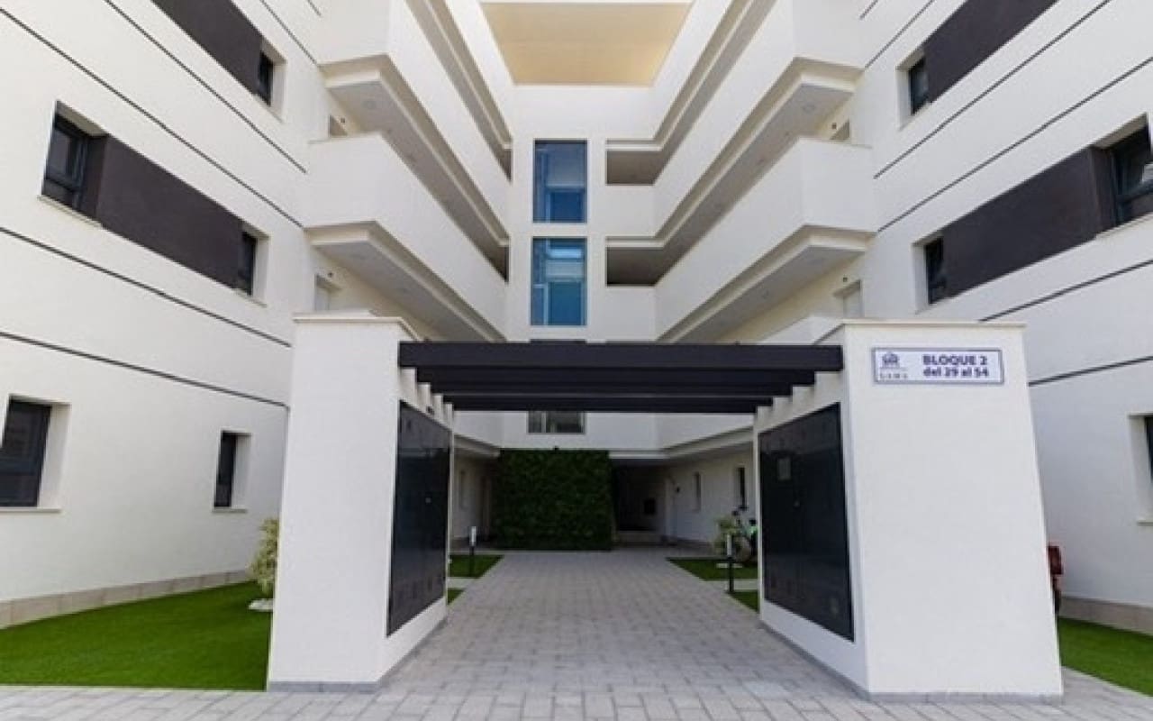 2 camera da letto Appartamento in vendita in Filipinas con piscina garage - 239.000 € (Rif: 10073003)