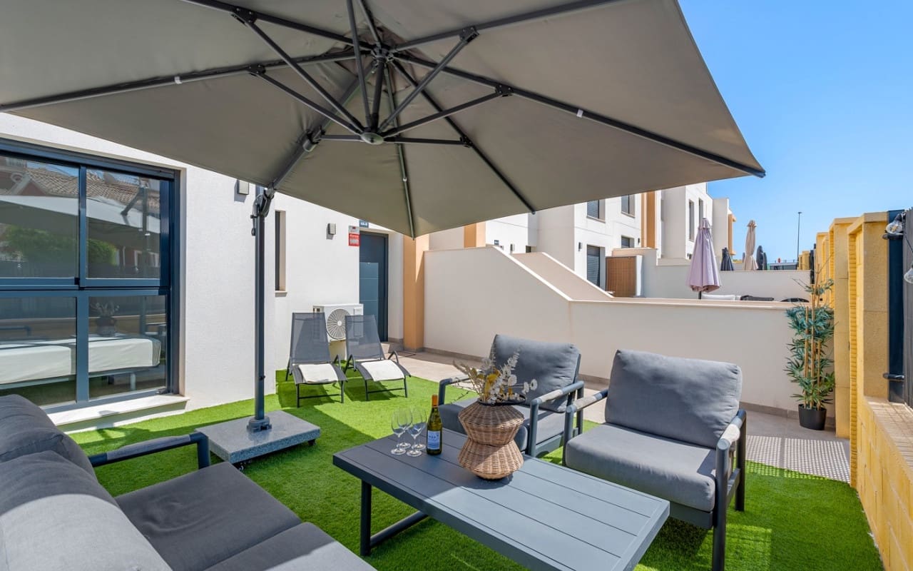 2 sypialnia Apartament na sprzedaż w Villamartin z basenem garażem - 279 000 € (Ref: 10073004)