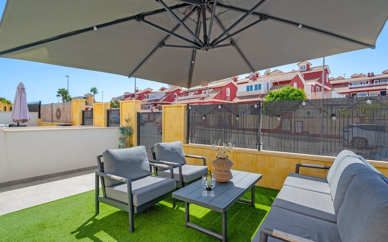 2 sypialnia Apartament na sprzedaż w Villamartin z basenem garażem - 279 000 € (Ref: 10073004)