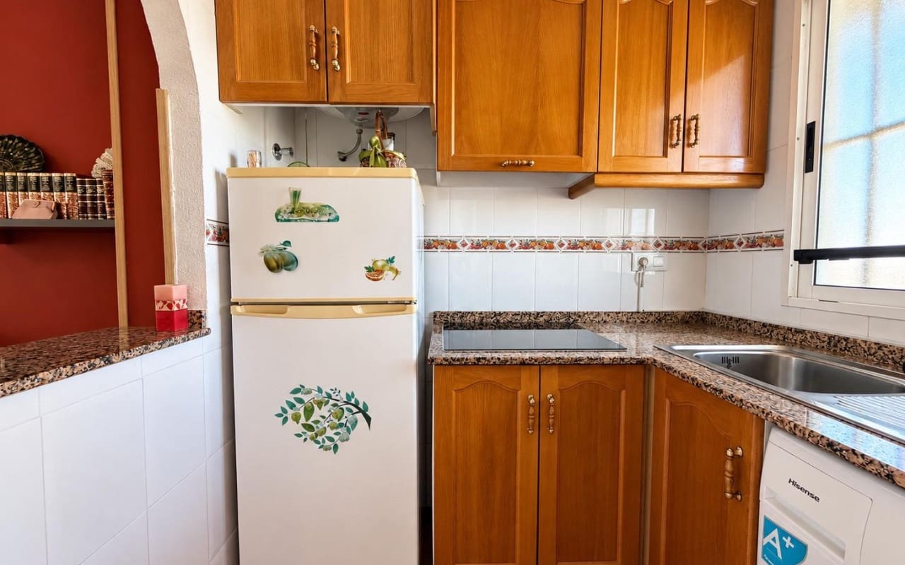 2 quarto Apartamento para venda em Torrevieja com piscina - 129 900 € (Ref: 10073005)