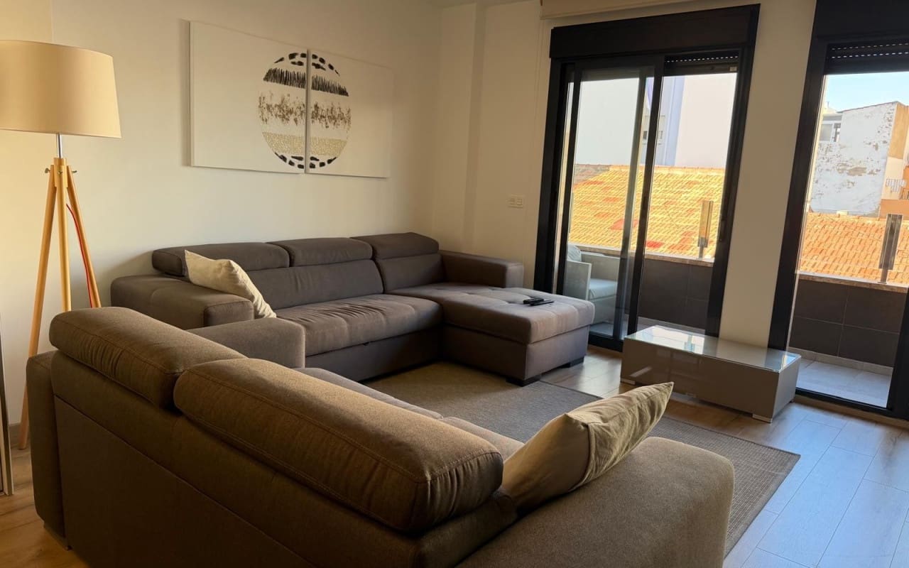 Estudio de 1 habitación en Torrevieja en venta - 105.000 € (Ref: 10116015)