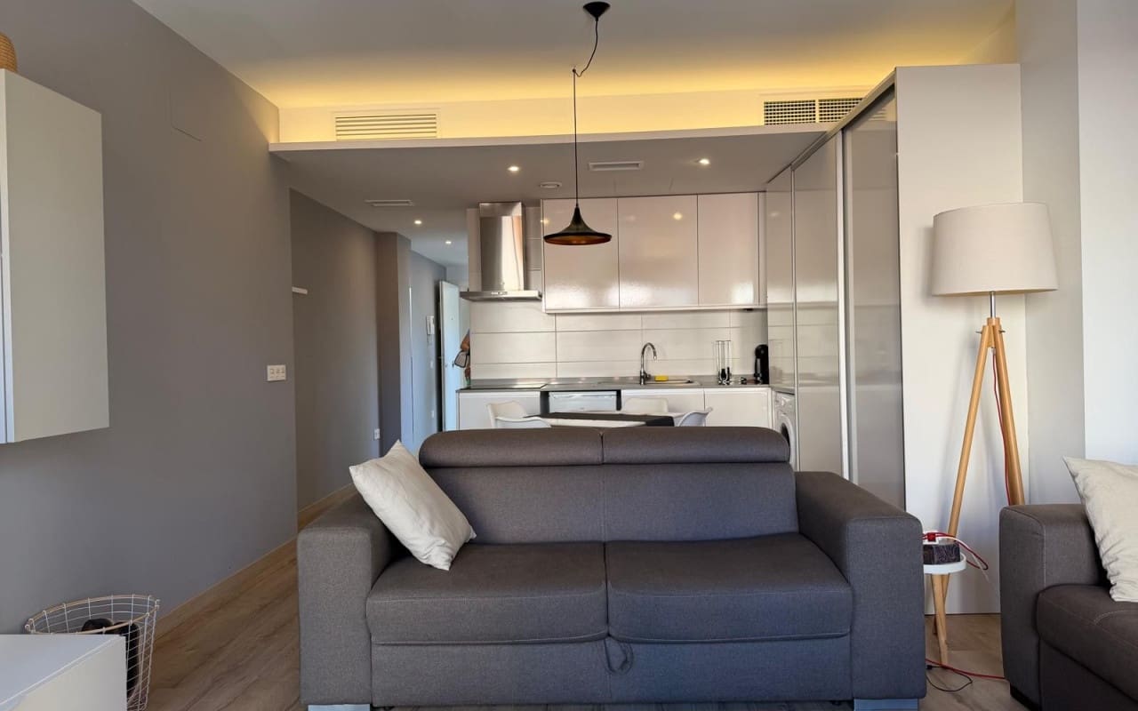 Estudio de 1 habitación en Torrevieja en venta - 105.000 € (Ref: 10116015)