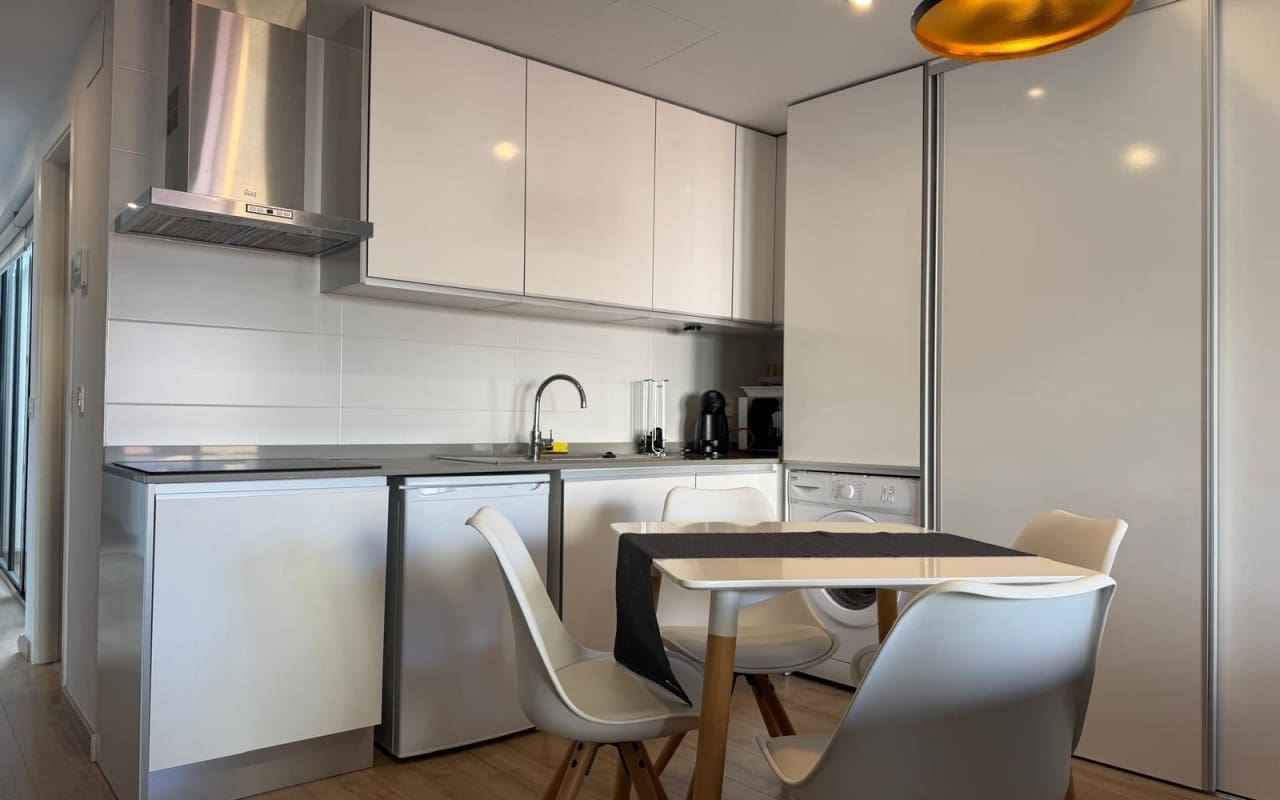 Estudio de 1 habitación en Torrevieja en venta - 105.000 € (Ref: 10116015)